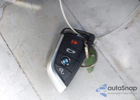 2023 BMW X3 xDrive30I z USA, uszkodzony, nr VIN 5UX53DP05P9R90657